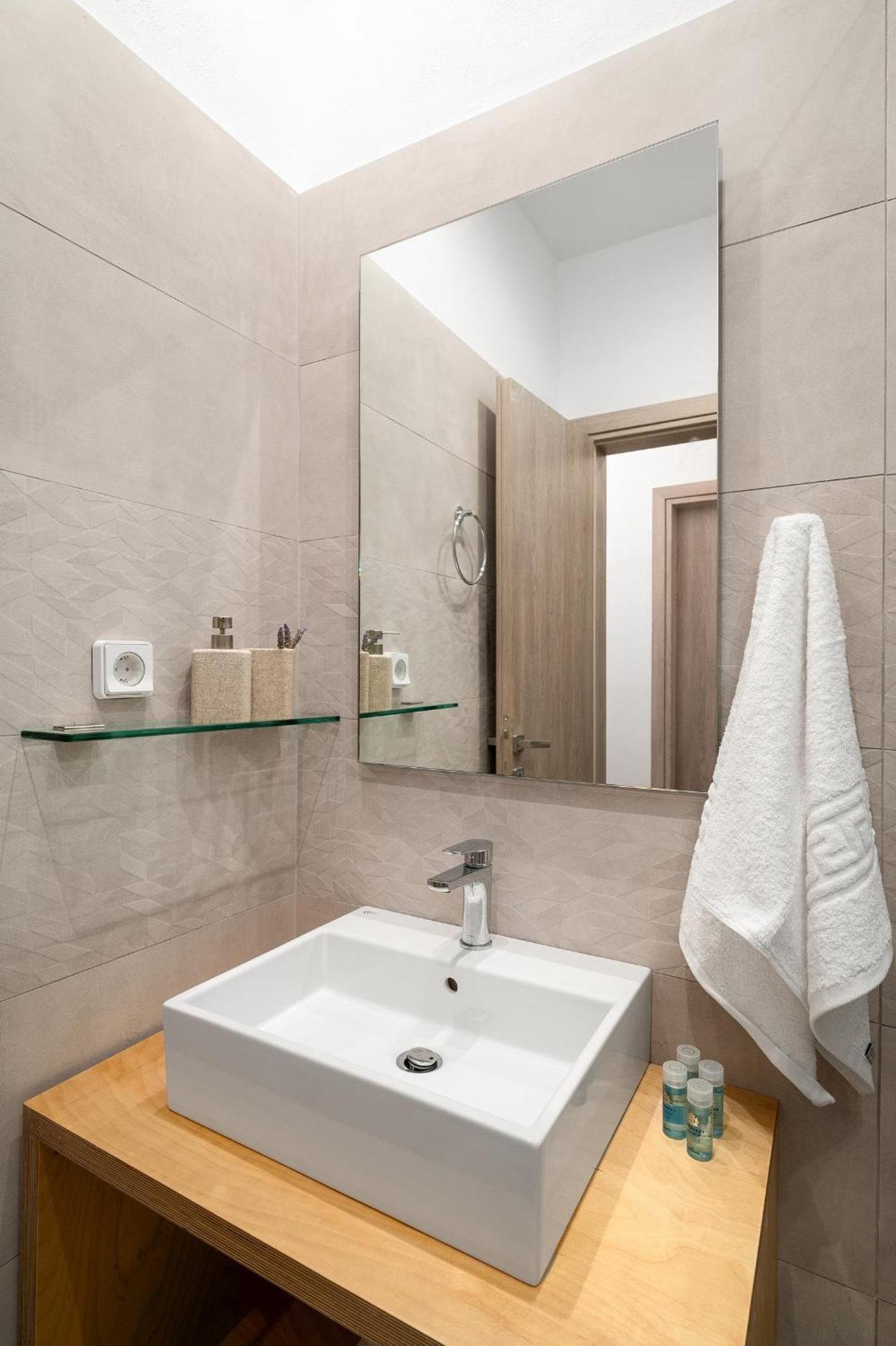 Papadia Luxury Apartments ピツイディア エクステリア 写真