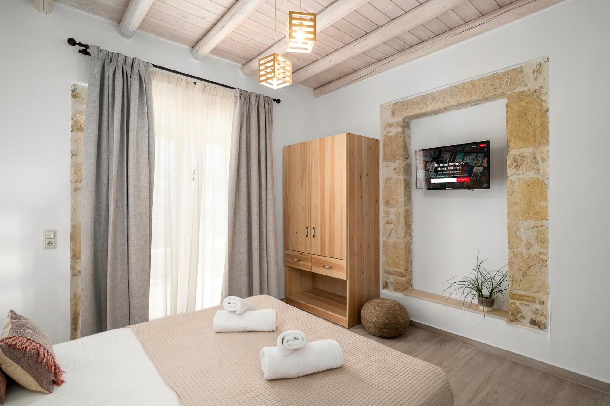 Papadia Luxury Apartments ピツイディア エクステリア 写真